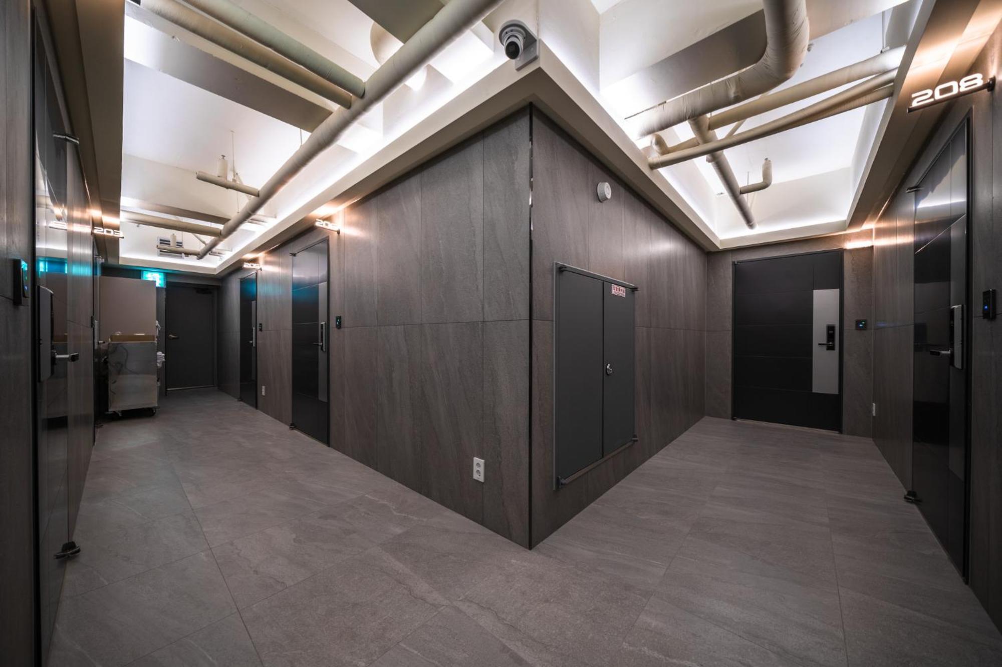 Bluebird Hotel Инчон Екстериор снимка