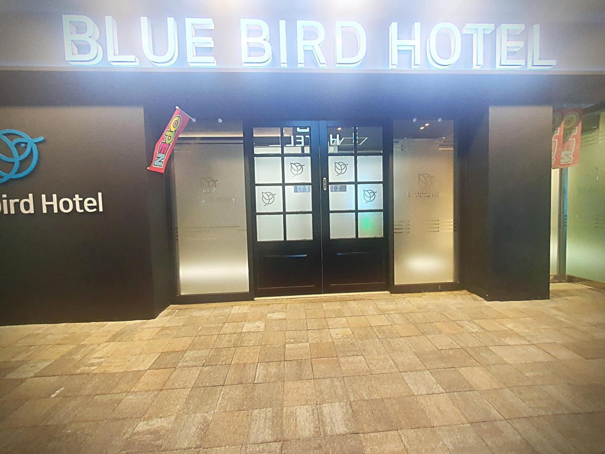 Bluebird Hotel Инчон Екстериор снимка