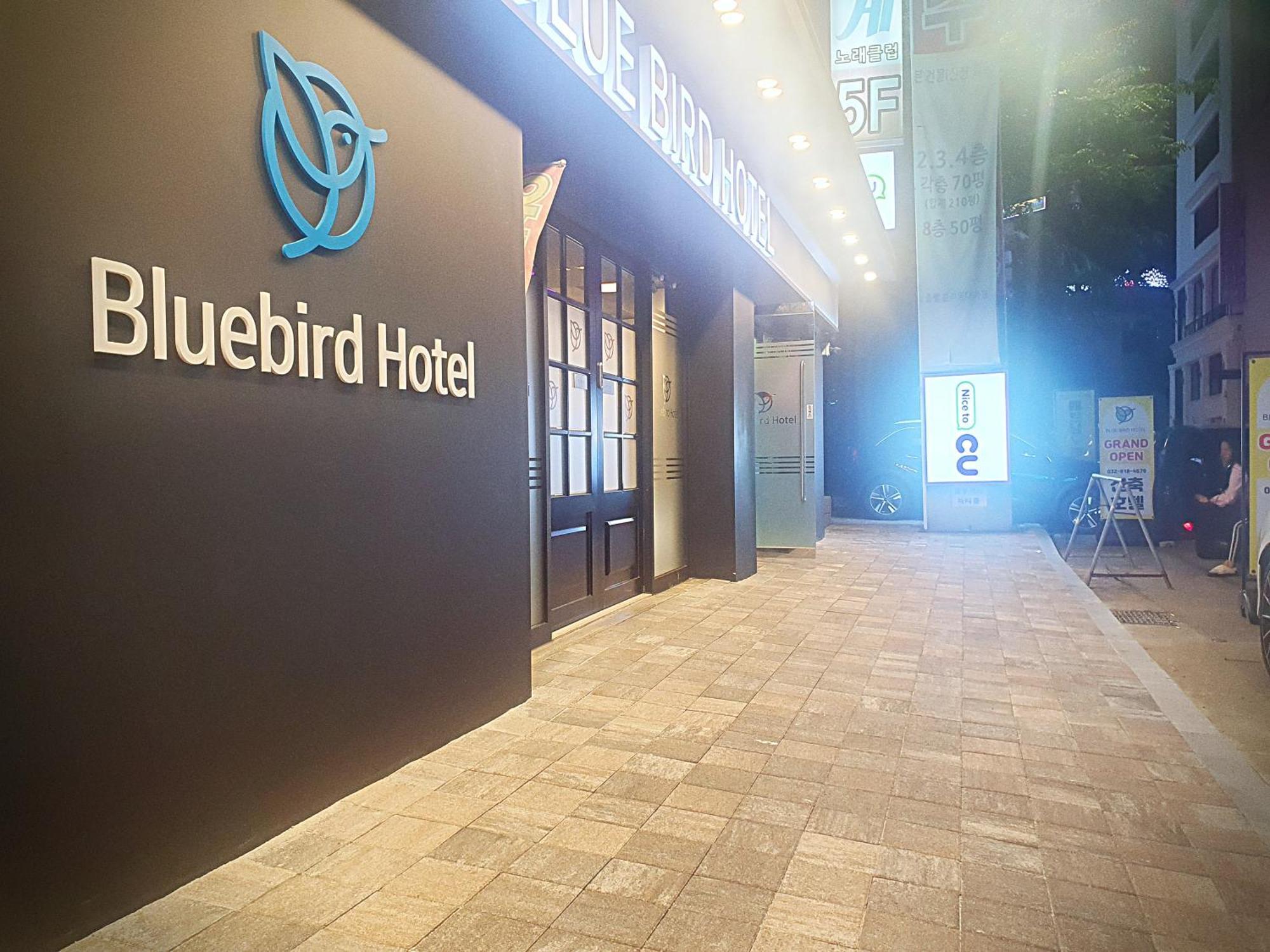 Bluebird Hotel Инчон Екстериор снимка